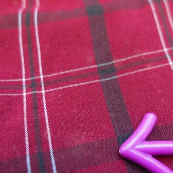 Boston Traders Shirt Womens Medium Red Cotton Plaid Top Windowpane Classiccore - Picture 7 of 9